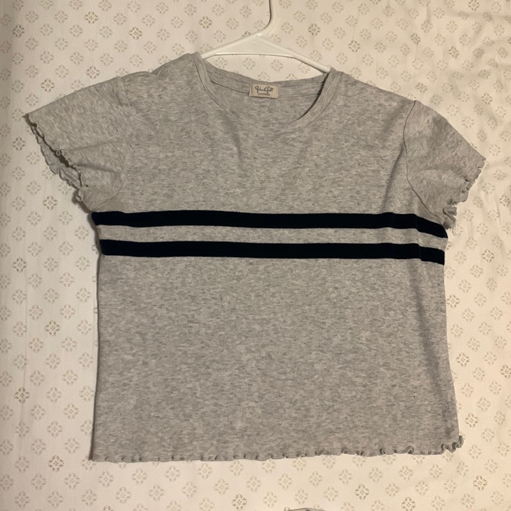 Brandy Melville t shirt!!
